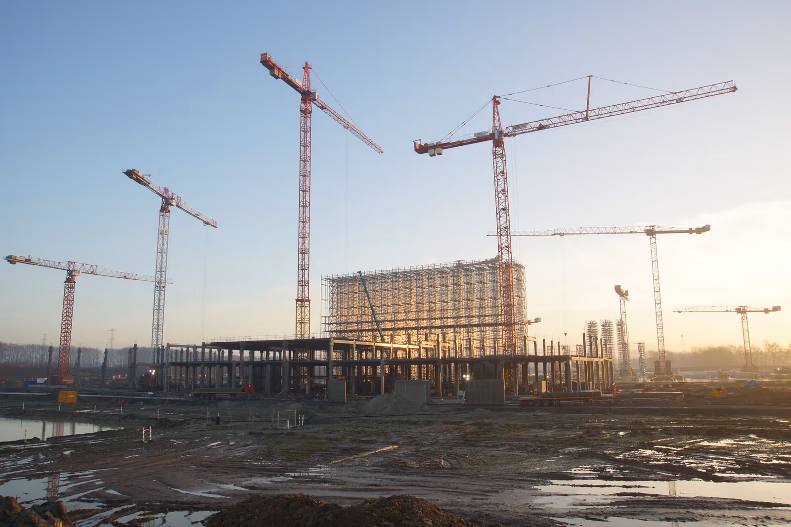 Cranes over a building under construction